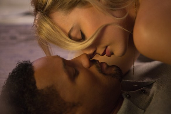Will Smith and Margot Robbie do a lotta bonin' in